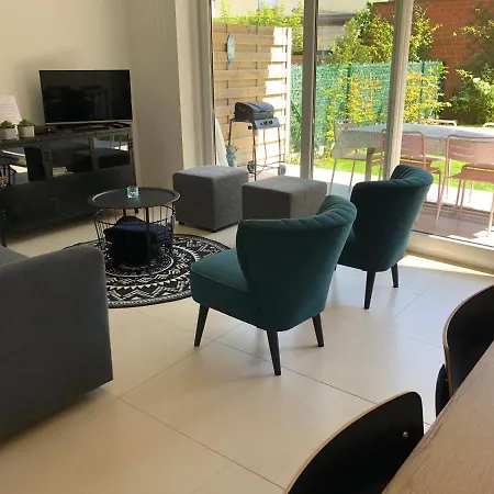 Allure, Met Zuidgericht Tuintje Apartment Ostende